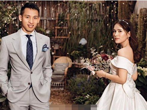 Cầu thủ Đỗ Hùng Dũng tung ảnh cưới lãng mạn, thông báo ngày kết hôn
