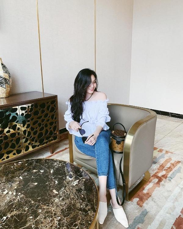 Học hot mom 2 con gu thời trang hack tuổi ảo diệu, trẻ như thiếu nữ-5