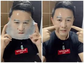 Choáng váng trước kĩ nghệ đắp mặt nạ chuẩn đến từng centimet của chàng thanh niên Choáng váng trước kĩ nghệ đắp mặt nạ chuẩn đến từng centimet của chàng thanh niên