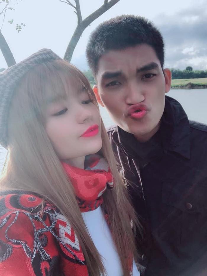 Không phải soái ca cực phẩm nhưng thật bất ngờ khi nửa kia của các danh hài Việt lại toàn những nhan sắc mỹ miều-12