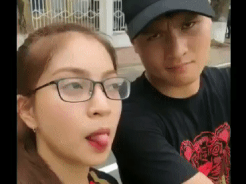 Hiếm khi đăng ảnh bên bạn gái, nhưng cứ lần nào khoe ảnh Quang Hải lại khiến fans tan chảy lần đó