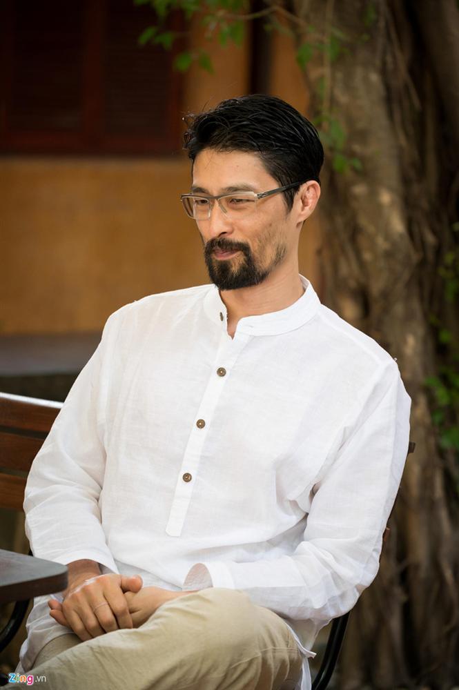 Johnny Trí Nguyễn nói về vẻ ngoài già nua: Không thay đổi mới là sốc-2