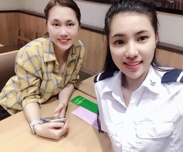 Cô gái vừa nhận vương miện hoa khôi, 10 đại gia rủ đi chơi, mua sắm-5