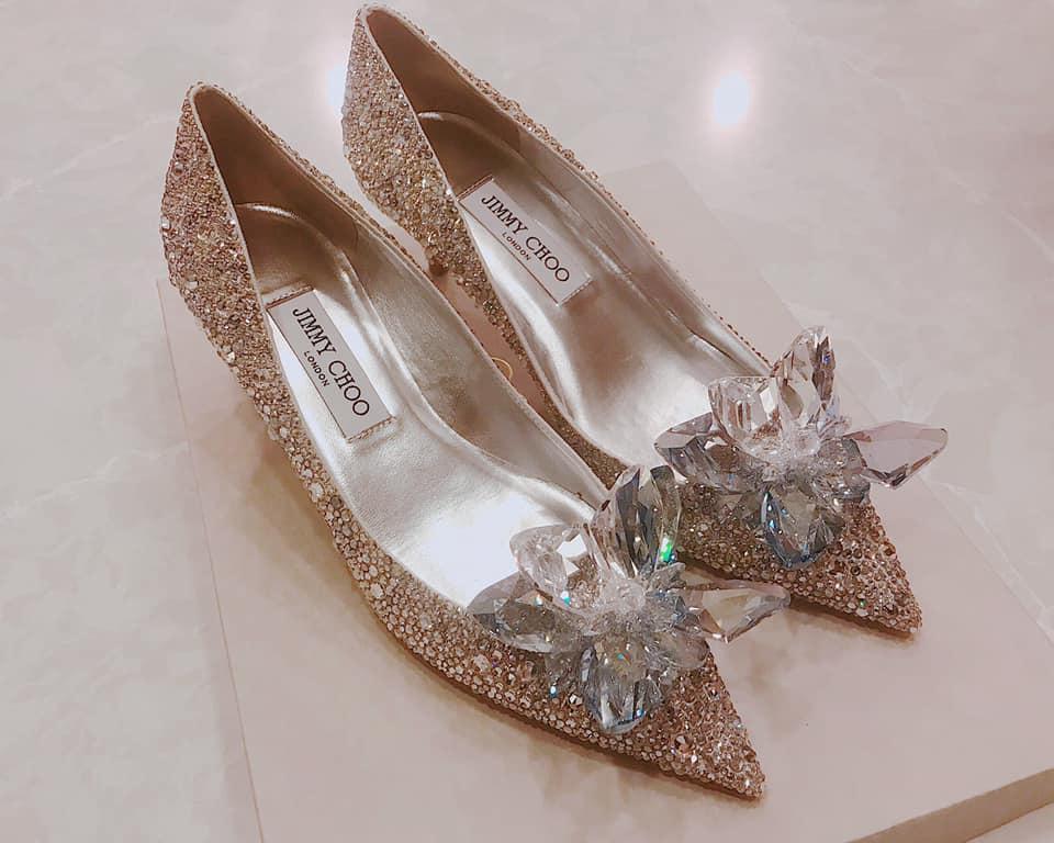 Cường Đô La sắm giày lọ lem gần... trăm triệu cho Đàm Thu Trang mang trong lễ cưới sắp đến-4