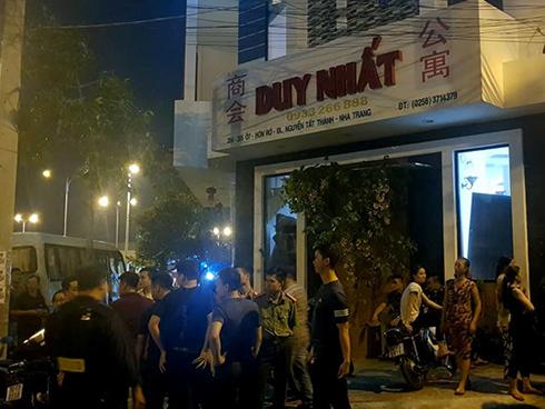 Ý kiến trái chiều vụ CSGT đá vào mặt 2 thanh niên ở Sài Gòn-2