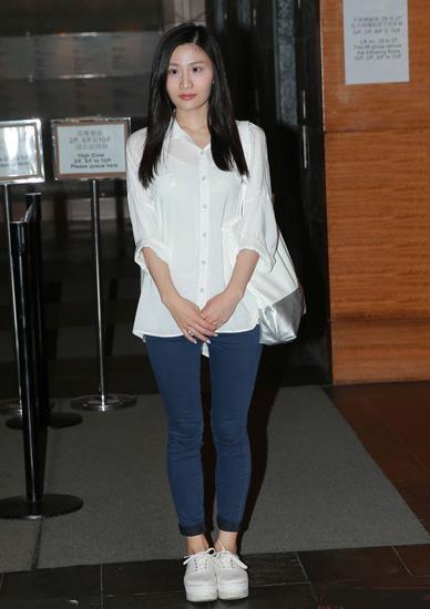 Lâm Thiên Dư sao nữ TVB trắng tay vì clip mây mưa ở toilet công cộng-2