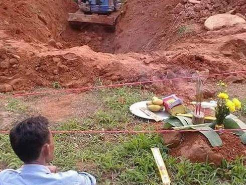 Tình tiết 'sốc' vụ người vợ bị chồng sát hại rồi cuốn chăn phi tang dưới giếng