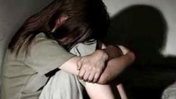 Tạm giữ thiếu niên 16 tuổi hiếp dâm hai bé gái 8 tuổi ở Cà Mau