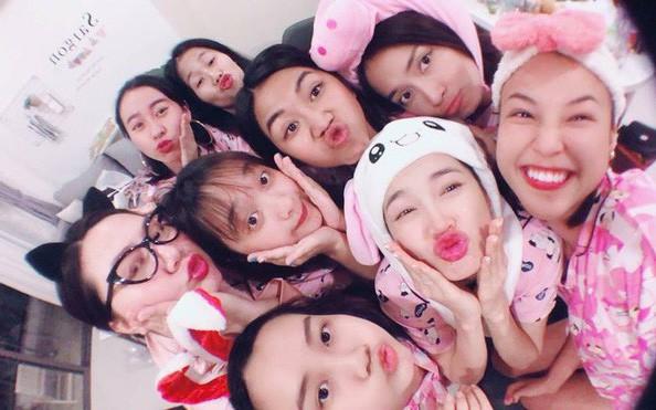 Chỉ từ sinh nhật Trường Giang, Nhã Phương vừa lộ thông tin con gái vừa thể hiện sở thích ăn mặc cực kỳ thú vị-4