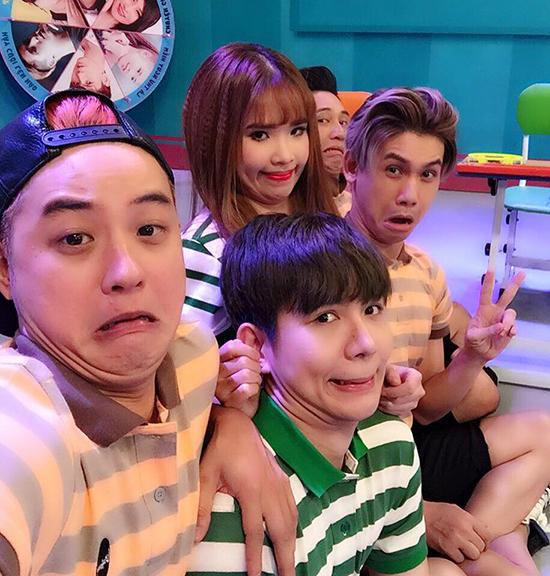 Đại hội dìm hàng đỉnh cao: Thanh Duy biến thành HHen Duyê, Khởi My say giấc nồng bên bình chữa cháy-7