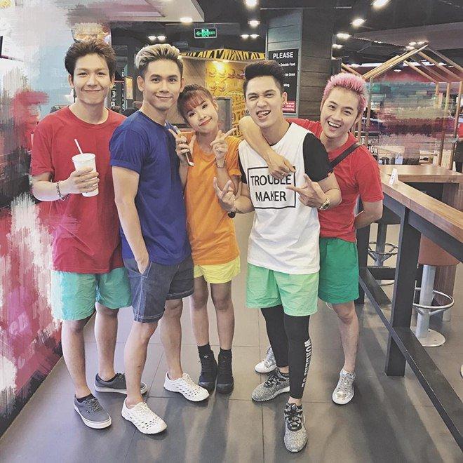 Đại hội dìm hàng đỉnh cao: Thanh Duy biến thành HHen Duyê, Khởi My say giấc nồng bên bình chữa cháy-8