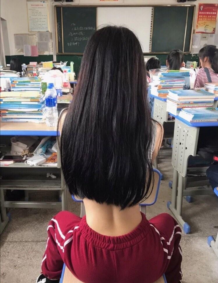 Mặc áo ngắn cũn cỡn, nhóm nữ sinh khiến ai nhìn cũng ngán ngẩm với kiểu thời trang phang trường học-5