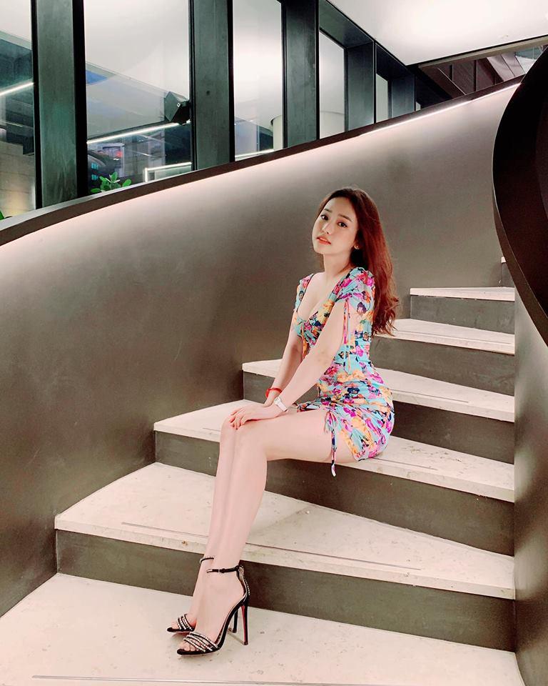 Tiểu thư Xuân Thảo làm nóng dư luận với lời mỉa mai chàng trai nào đó nhưng hành động sau cùng còn tò mò hơn-11