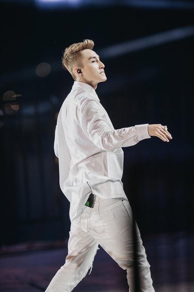 Chỉ 5 giây ngắn ngủi, hành động của Sơn Tùng MTP khiến anti-fan cũng xin gia nhập Skyteam ngay và luôn-3