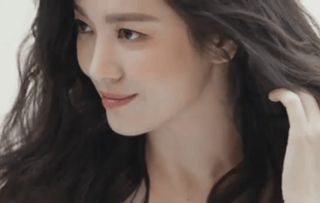 Hậu trường chụp ảnh xinh như nàng thơ đôi mươi của Song Hye Kyo-3