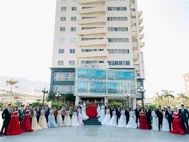 Sự thật chẳng ai ngờ đằng sau bộ ảnh kỷ yếu lộng lẫy đang bị dân mạng chỉ trích kịch liệt Sự thật chẳng ai ngờ đằng sau bộ ảnh kỷ yếu lộng lẫy đang bị dân mạng chỉ trích kịch liệt