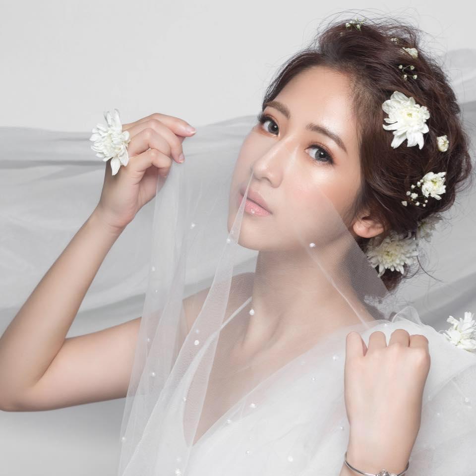 Hoàng Thùy Linh thay thế Trâm Anh đóng phim sitcom học đường-2