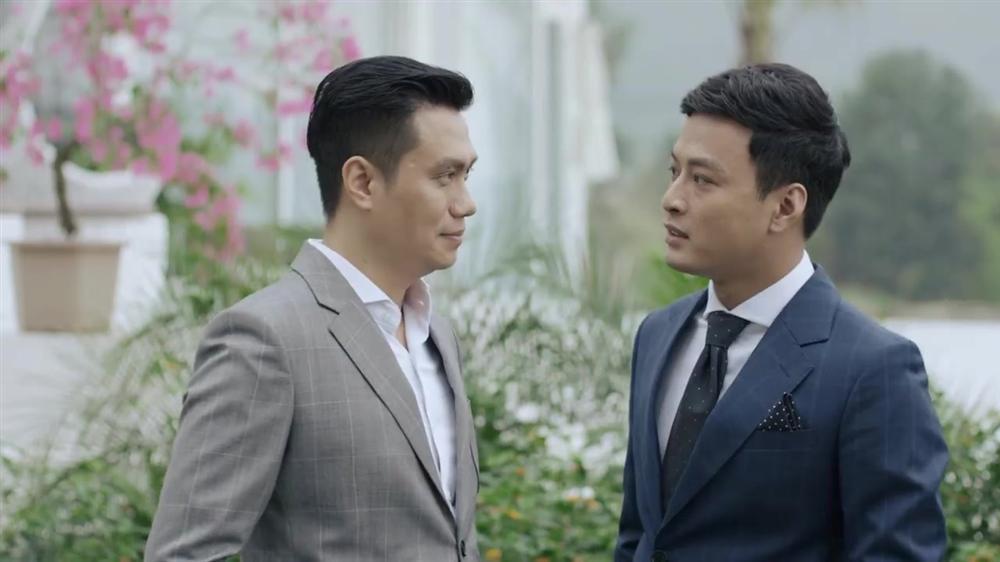 Hoàng Thùy Linh suýt được cầu hôn nhưng fans chỉ chú ý đến gương mặt tròn như cái đĩa-4