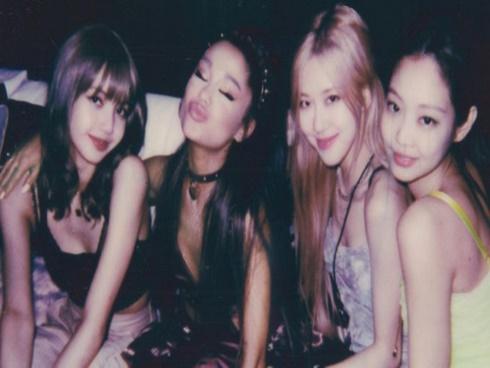 Khoảnh khắc hot nhất tháng 4: Ariana Grande hội ngộ BlackPink, chỉ có điều chưa thể trọn vẹn…