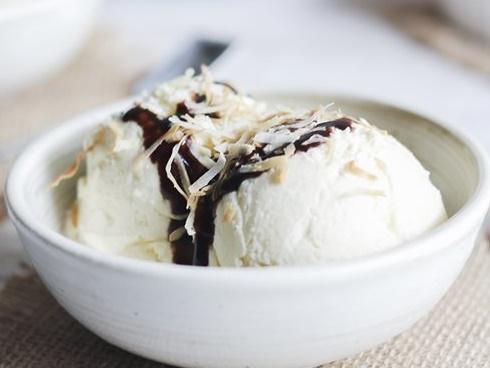 Cách làm kem tươi sữa dừa mát lạnh không cần máy