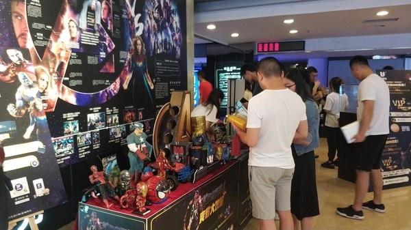 Khách xếp hàng dài ở Trung Quốc để xem chiếu sớm Avengers: Endgame, suất phim bắt đầu lúc 0h vẫn đông kín-4