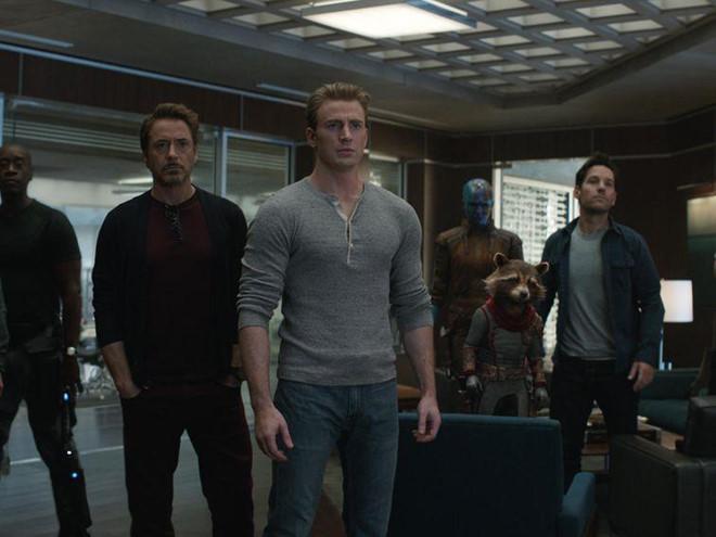 Avengers: Endgame dài tới 3 tiếng, nên đi vệ sinh lúc nào?-1