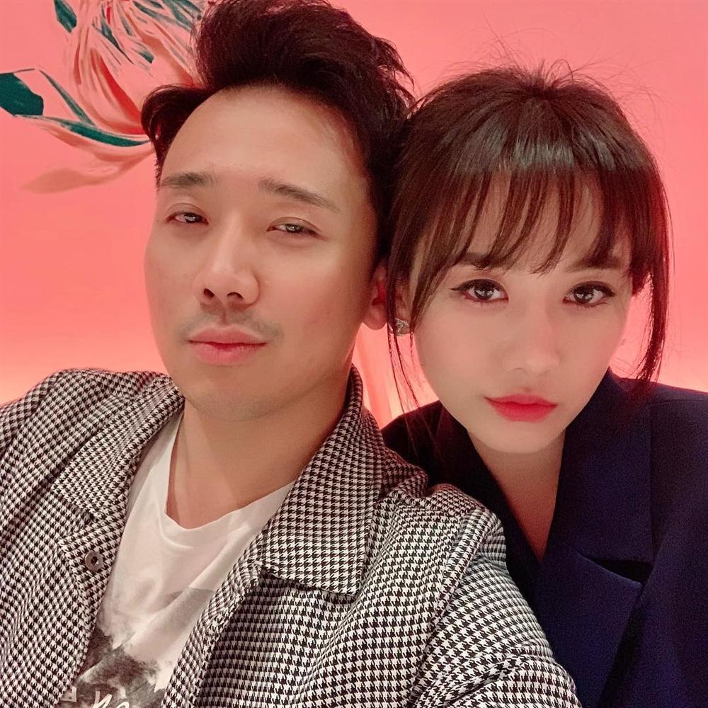 Thấy Tăng Thanh Hà ăn mặc quá chất, Ngô Thanh Vân muốn sắm ngay một bộ đồ y chang-11