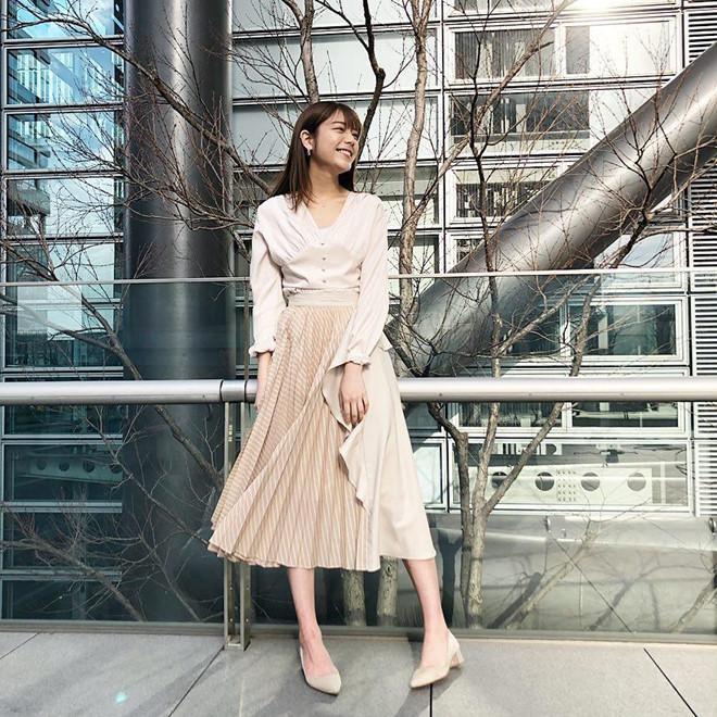 Nữ thần dự báo thời tiết Nhật Bản xinh đẹp, cao 1,71 m-4