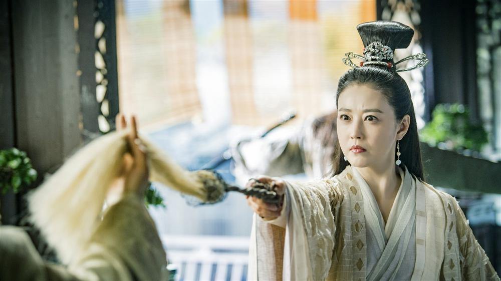 Sau 25 năm, mỹ nhân TVB lại hóa thân thành Chu Chỉ Nhược ở tuổi 53-6