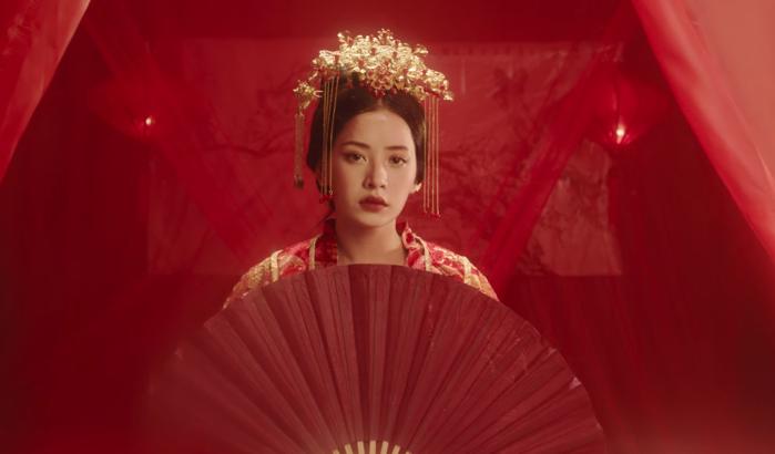 Thay Chi Pu vào vai Cám trong MV mới, Lan Khuê suýt khiến vua ngất với biểu cảm không thể hài hơn-5