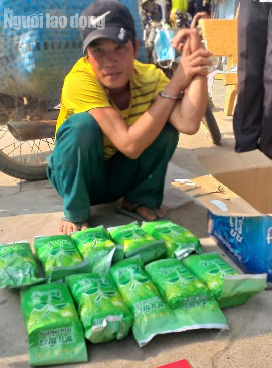 Dùng xe máy chở 15 kg ma túy, Nguyễn Văn Chạy chạy không thoát-1