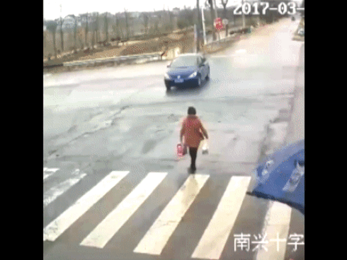 Clip: Đứng tim trước những pha 'chạm mặt thần chết'