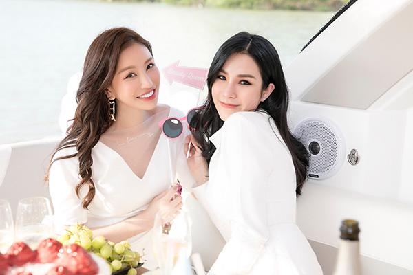 Bầu lần hai khi con đầu lòng chưa kịp lớn, Diệp Lâm Anh đang trên đà soán ngôi mỹ nhân sinh nở của bà xã Lý Hải-8