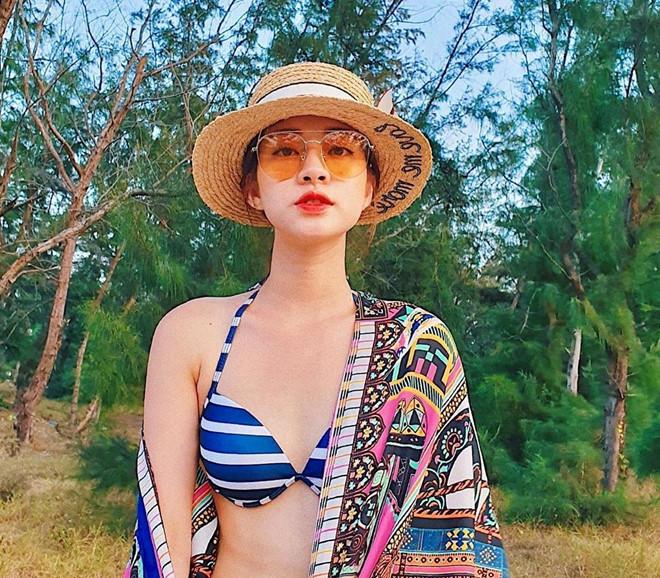 Hot girl Việt rủ nhau diện bikini, khoe dáng gợi cảm ngày nắng nóng-6