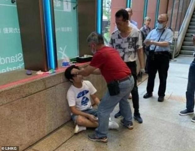 Bị đánh vì hét to đoạn kết phim Avengers: Endgame trước rạp chiếu-1