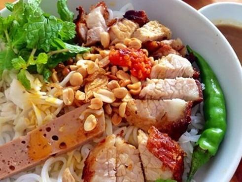 Đến Đà Nẵng nên thưởng thức những món ăn đặc sản nào?