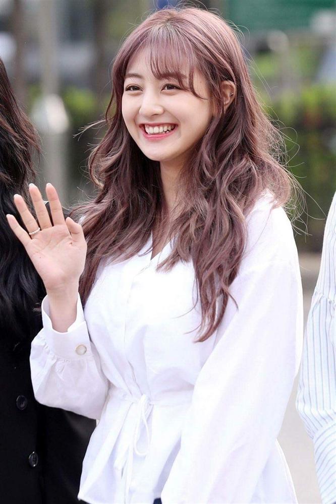 Cuộc lột xác không tưởng của 3 Idol từng bị chê xấu nhất Kpop-4