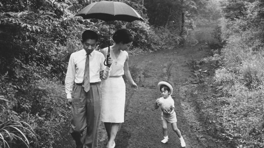 Chuyện tình thế kỷ của Nhật hoàng Akihito và Hoàng hậu Michiko-13