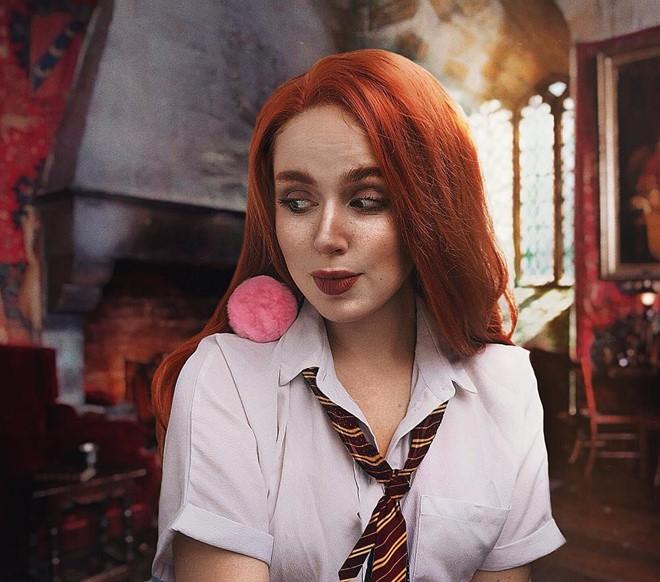 Nữ cosplayer 9X gợi cảm, có khả năng hóa trang y hệt bản gốc-11