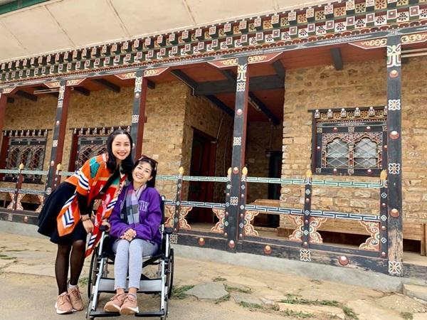 Ốc Thanh Vân – Mai Phương giải thích hộ từ bạn thân: Vượt qua nghịch cảnh, dắt tay nhau đi du lịch, rồi có lúc òa khóc như hai đứa trẻ-4