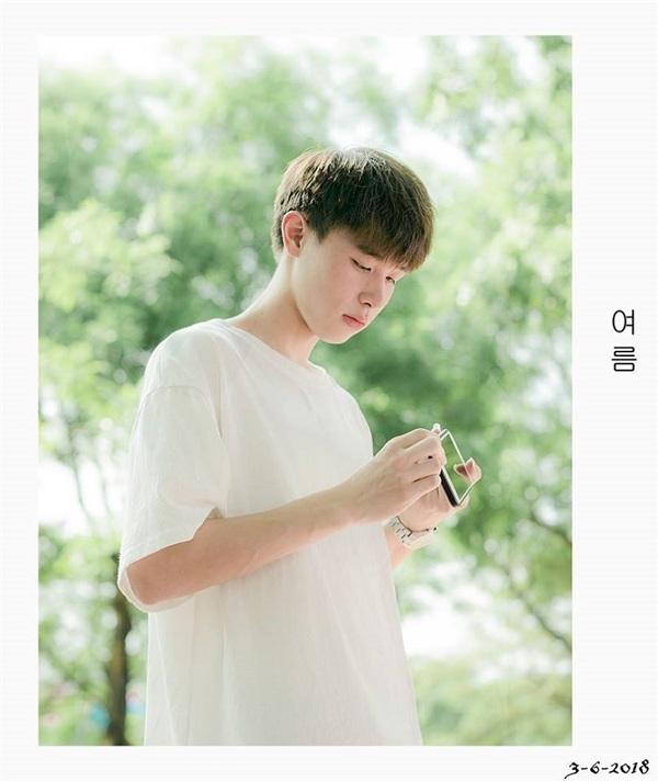 Nam thần thanh xuân của bao cô gái đã xuất hiện: Điển trai, hiền lành, đá bóng giỏi-2