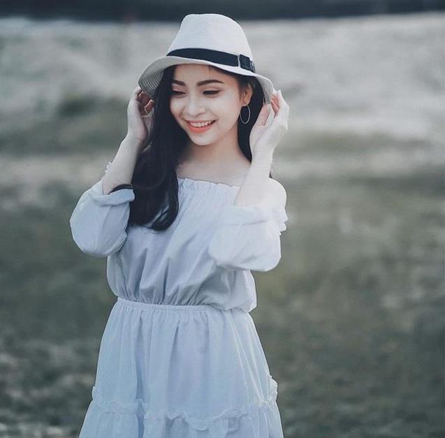 Hội bạn gái cầu thủ Việt thay đổi thế nào sau khi nổi tiếng?-3