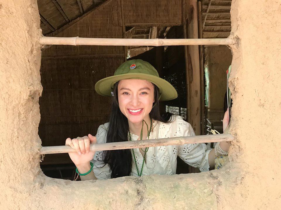 LẠ ĐỜI CHƯA: Bỏ qua mọi thú vui, Angela Phương Trinh - Nhã Phương nghỉ lễ ở những địa điểm cực kỳ khó tin-8