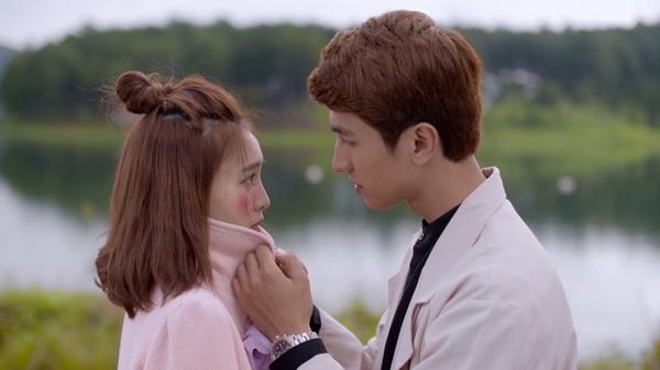 Bình An và Lan Ngọc trao nhau nụ hôn giữa Đà Lạt thơ mộng trong tập 56 Mối Tình Đầu Của Tôi-7