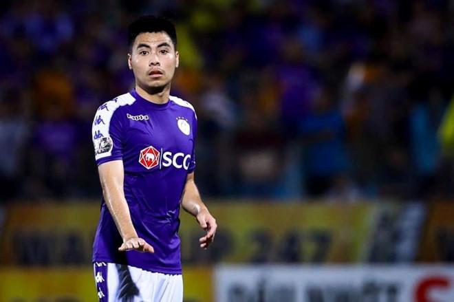 Cầu thủ Việt trong kỳ nghỉ lễ: Hồng Duy dọn rác, Ngọc Hải ở bên vợ con-7