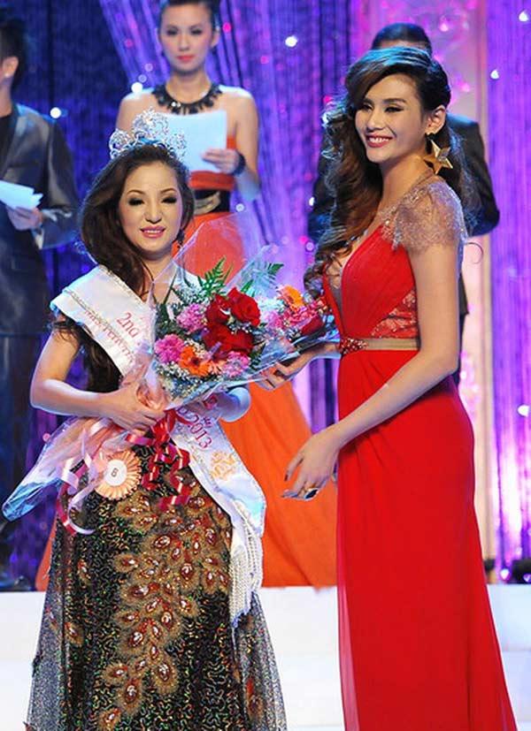 Danh hài Thúy Nga: Tôi từng bị ném đá thậm tệ vì danh hiệu á hậu-4