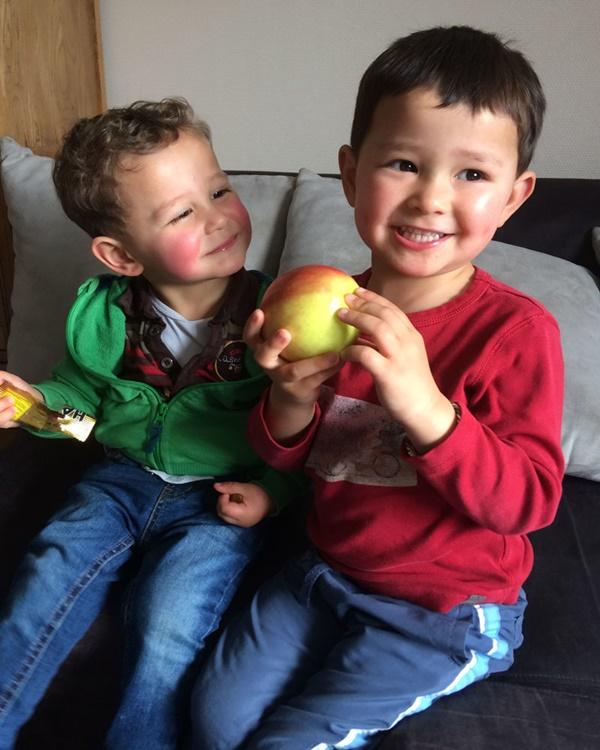 Cuộc sống ở Bỉ của cô gái H’Mông giỏi tiếng Anh với chồng doanh nhân-3