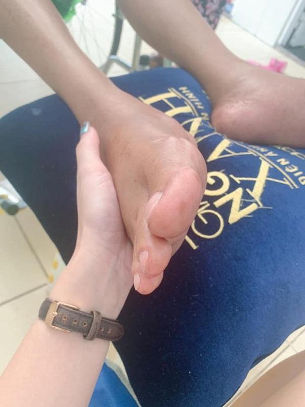 Con gái nghệ sĩ Lê Bình: Tôi sẽ giúp cha hoàn thành tâm nguyện cuối đời là chuyển thể hồi ký thành sách-4