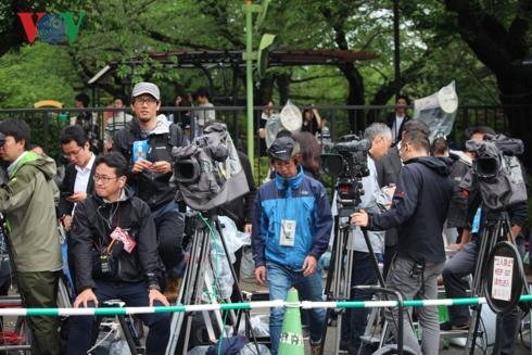 Khám phá vẻ đẹp Hoàng cung Nhật Bản trong ngày trọng đại của đất nước-2