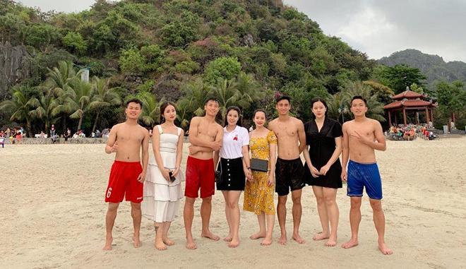 Tư Dũng dành cả kỳ nghỉ lễ đi du lịch, tình tứ bên người yêu-1